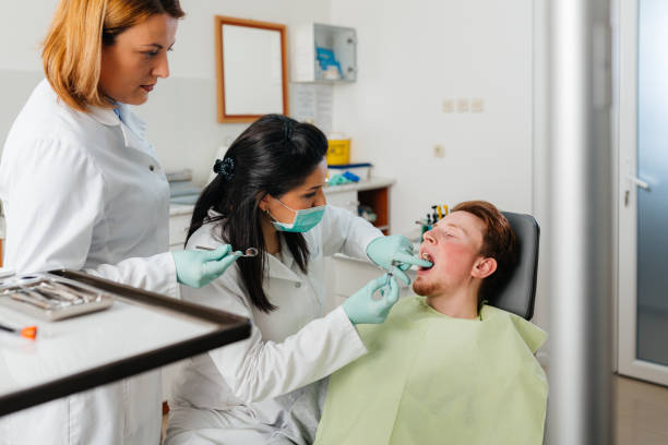 Best Emergency Treatment for Dental Infections or Abscesses in Grand Bay, AL